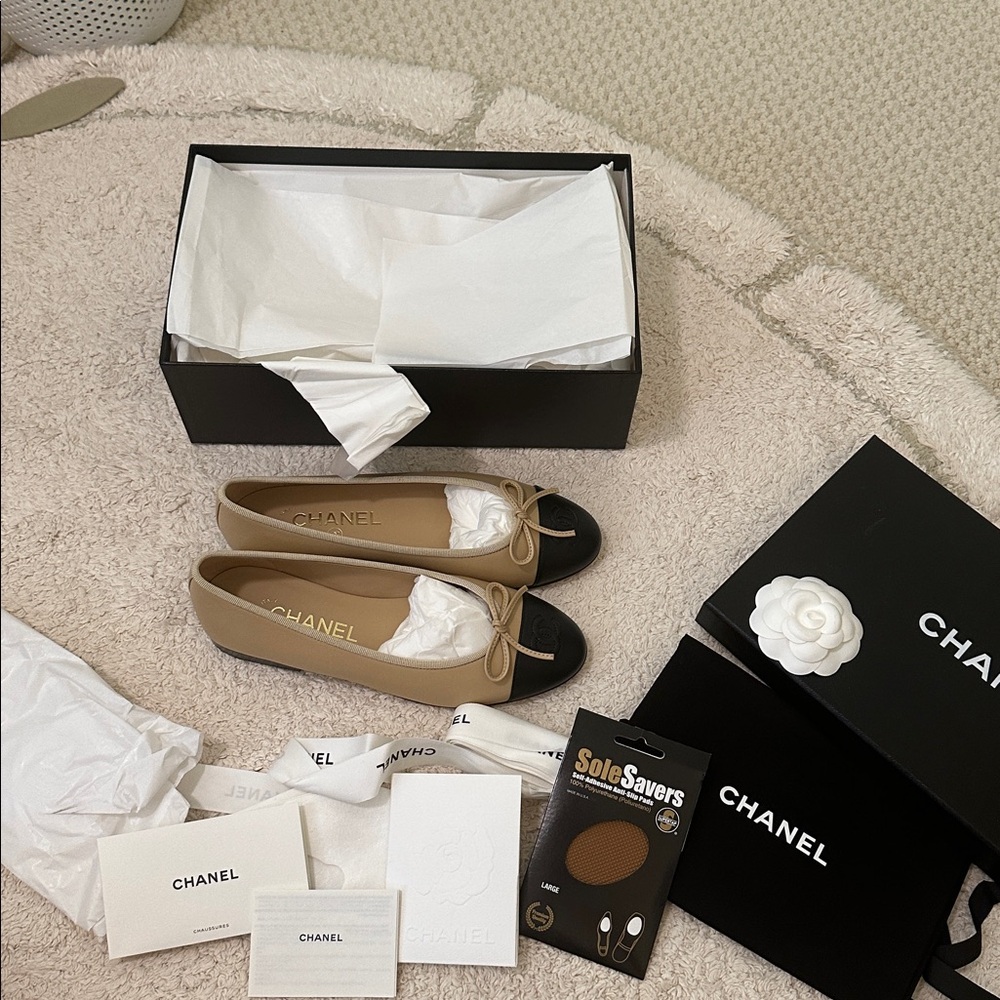 CHANEL Ballerina Flats - Picture 4 of 5